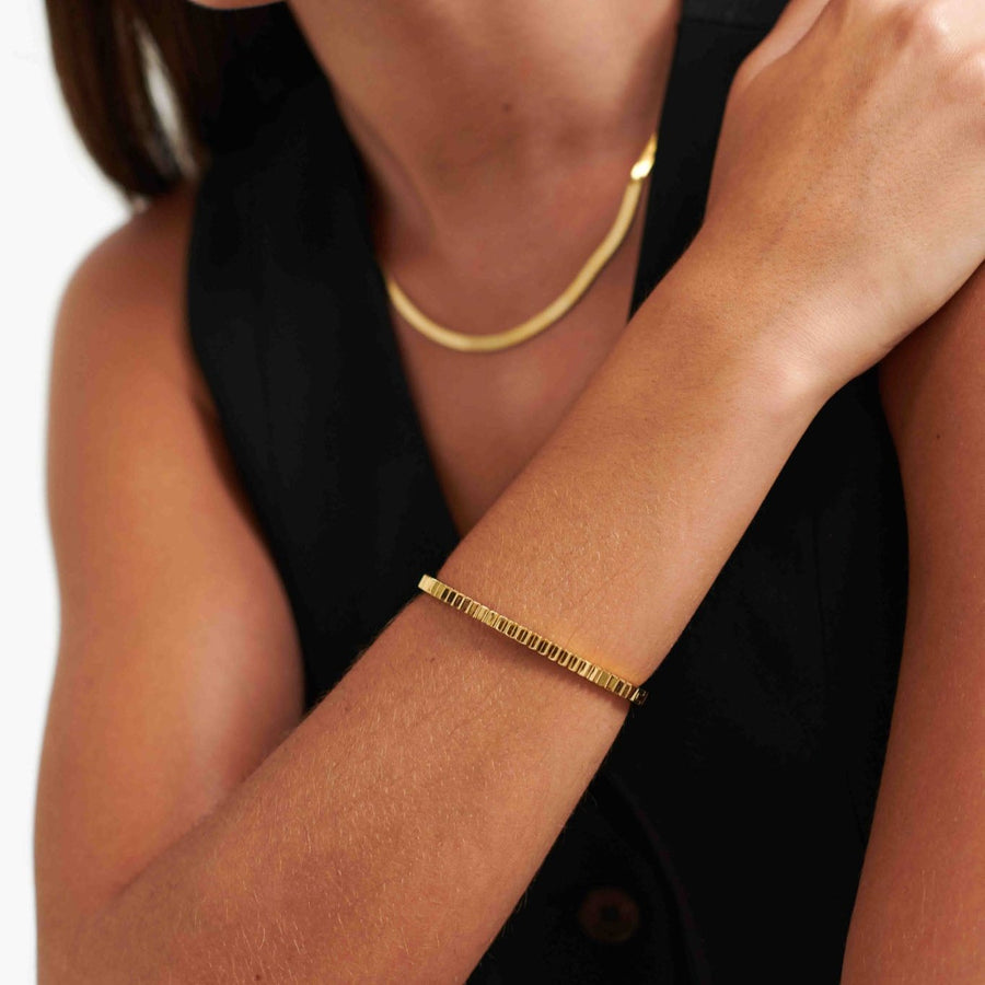 Mini Pleat Bangle